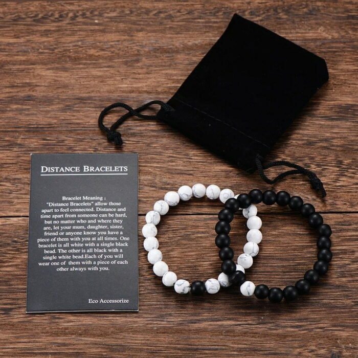 Bracelets 2 Pcs White Black Satone