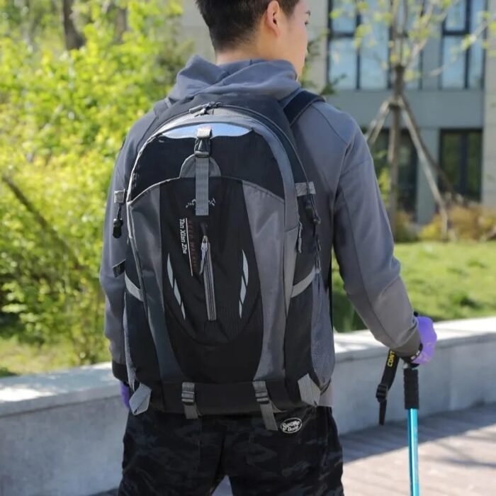 High Quality Waterproof Travel Backpacks Black